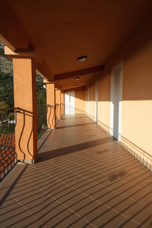 Apartments Sergej Sutomore Exterior photo